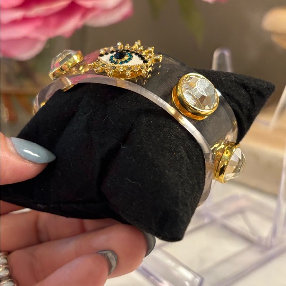 NWT Kurt Geiger Gold and Blue Eye Charm Bracelet with dust bag - Picture 6 of 8